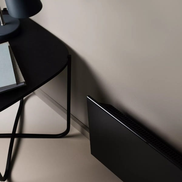 NEO H  (WiFi) Grzejnik elektryczny, konwektor (sterowanie przez internet) , kolor: czarny