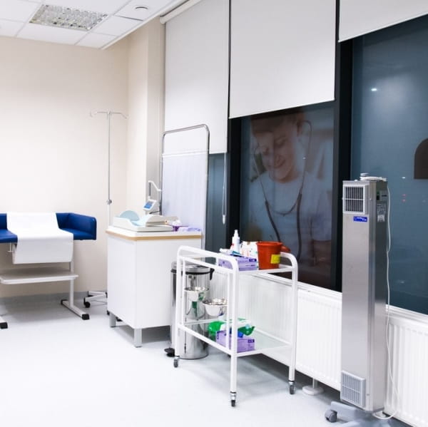 NBVE lampa bakteriobójcza przepływowa, do dezynfekcji powietrza (inox) - mobilna