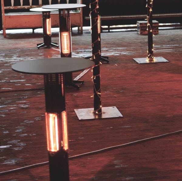 STATIO 700W Promiennik ciepła, stolik grzewczy na podczerwień (IP44, lampa: Ultra Low Glare) - MENSA HEATING